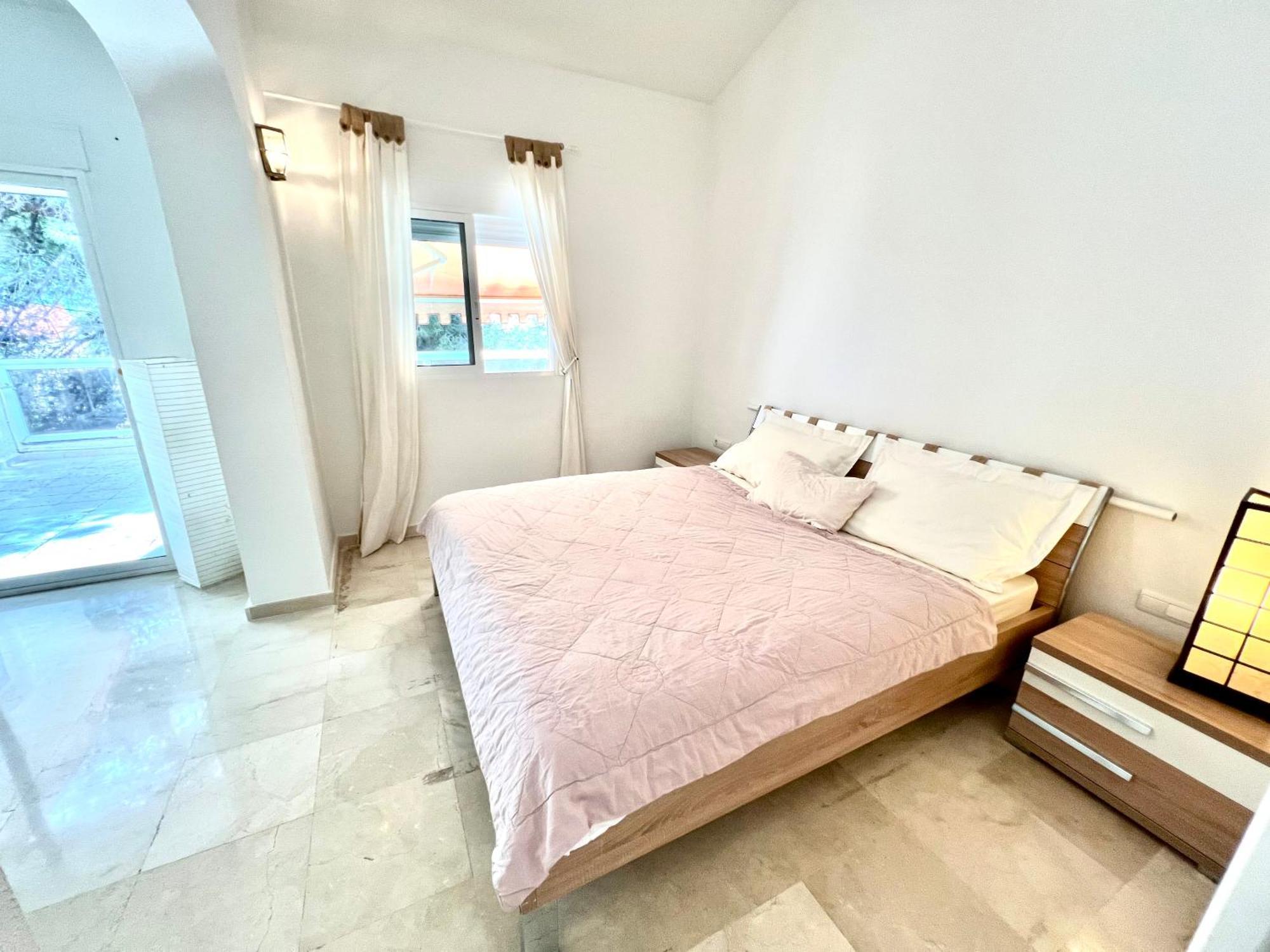 Beachside 4-Bedroom With Pool Alicante Eksteriør bilde